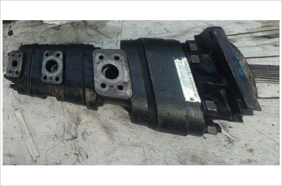 Kawasaki Loader Pump